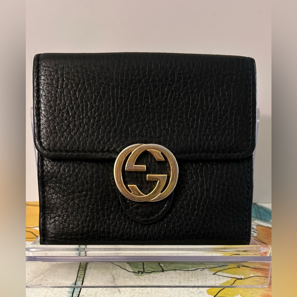 Gucci Black Bifold Interlocking G Leather Wallet